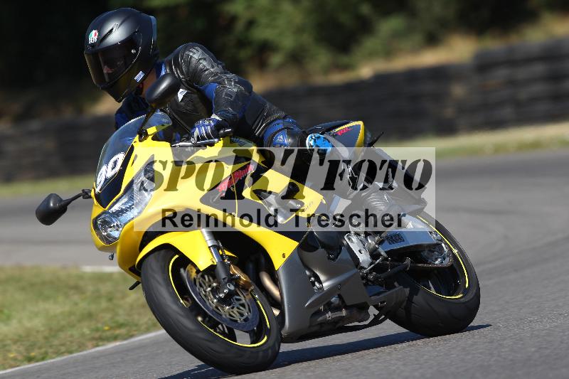 Archiv-2022/50 09.08.2022 MSS und TÖFF Track Day ADR/Gruppe blau/90